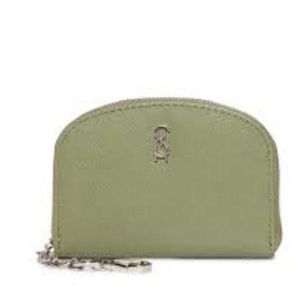 Steve Madden Handbags - NWT Steve Madden BJADEZ GREEN WALLET(no pocket for coins)